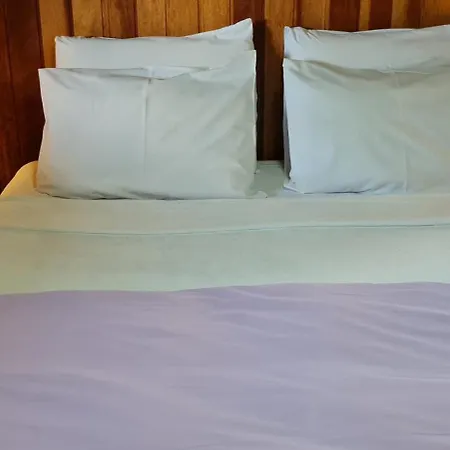 Arado 313 Suites Monte Verde  Room photo