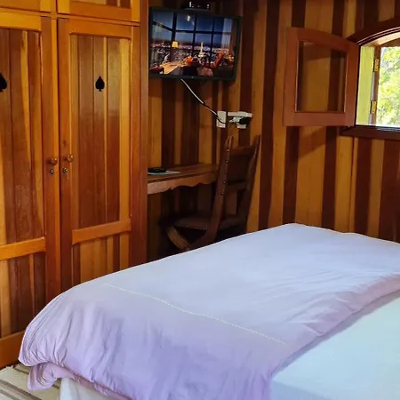 Arado 313 Suites Monte Verde  Room photo
