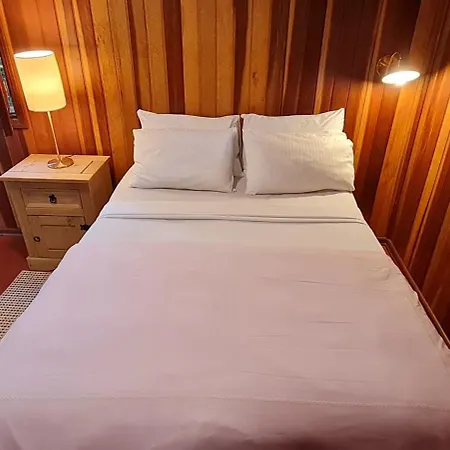 Arado 313 Suites Monte Verde  Room photo